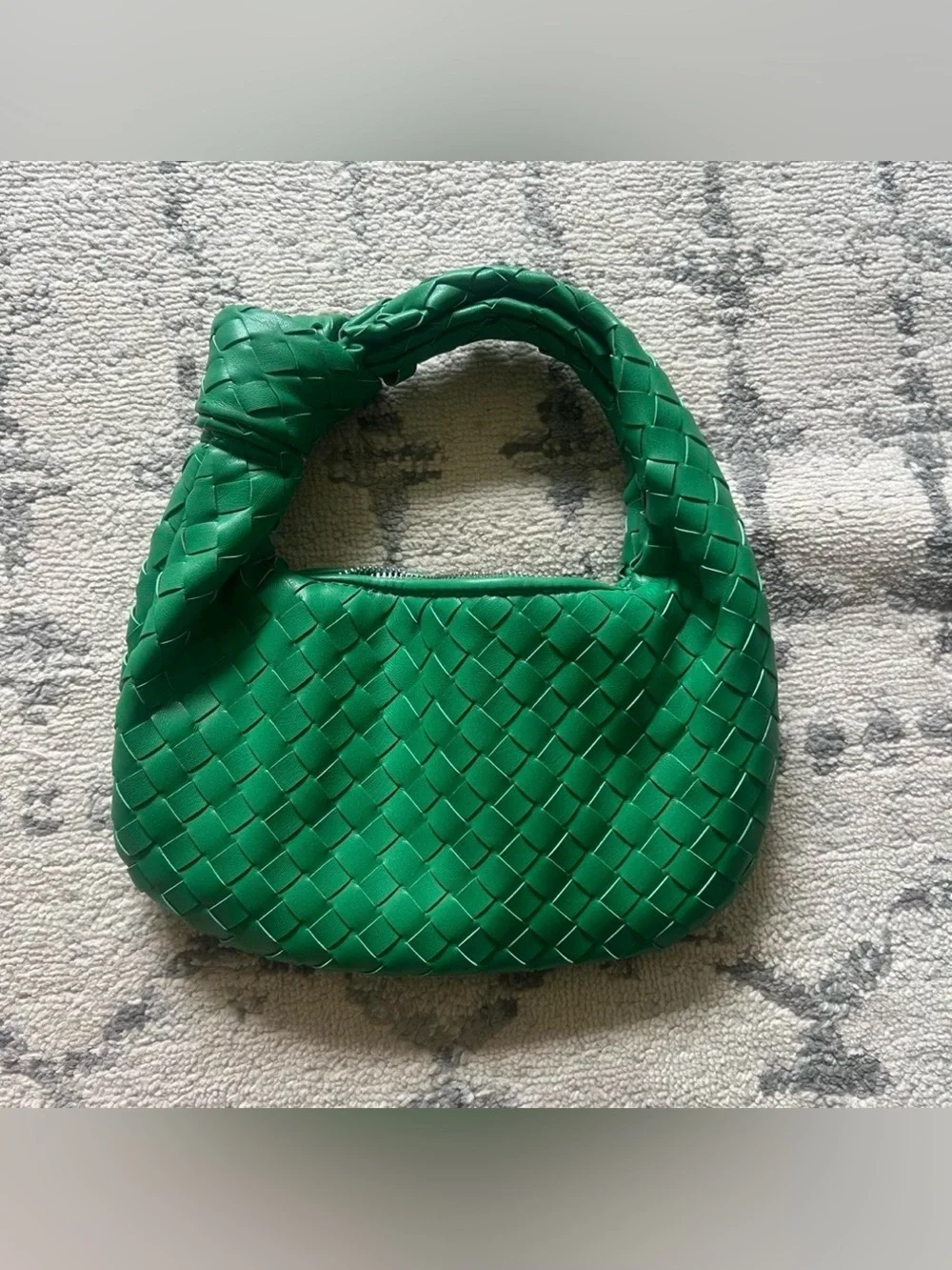Woven Knot Handle Shoulder Bag - Green